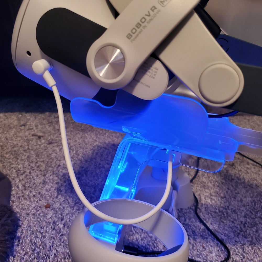 Oculus Meta Quest 2 - Picture 3 of 14